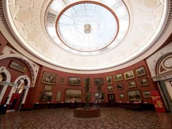 round room Birmingham Art Gallery